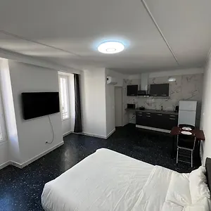 https://suite-studio-entier-st-charles-canebiere-vieux-port-appartement.fr-provencehotel.com