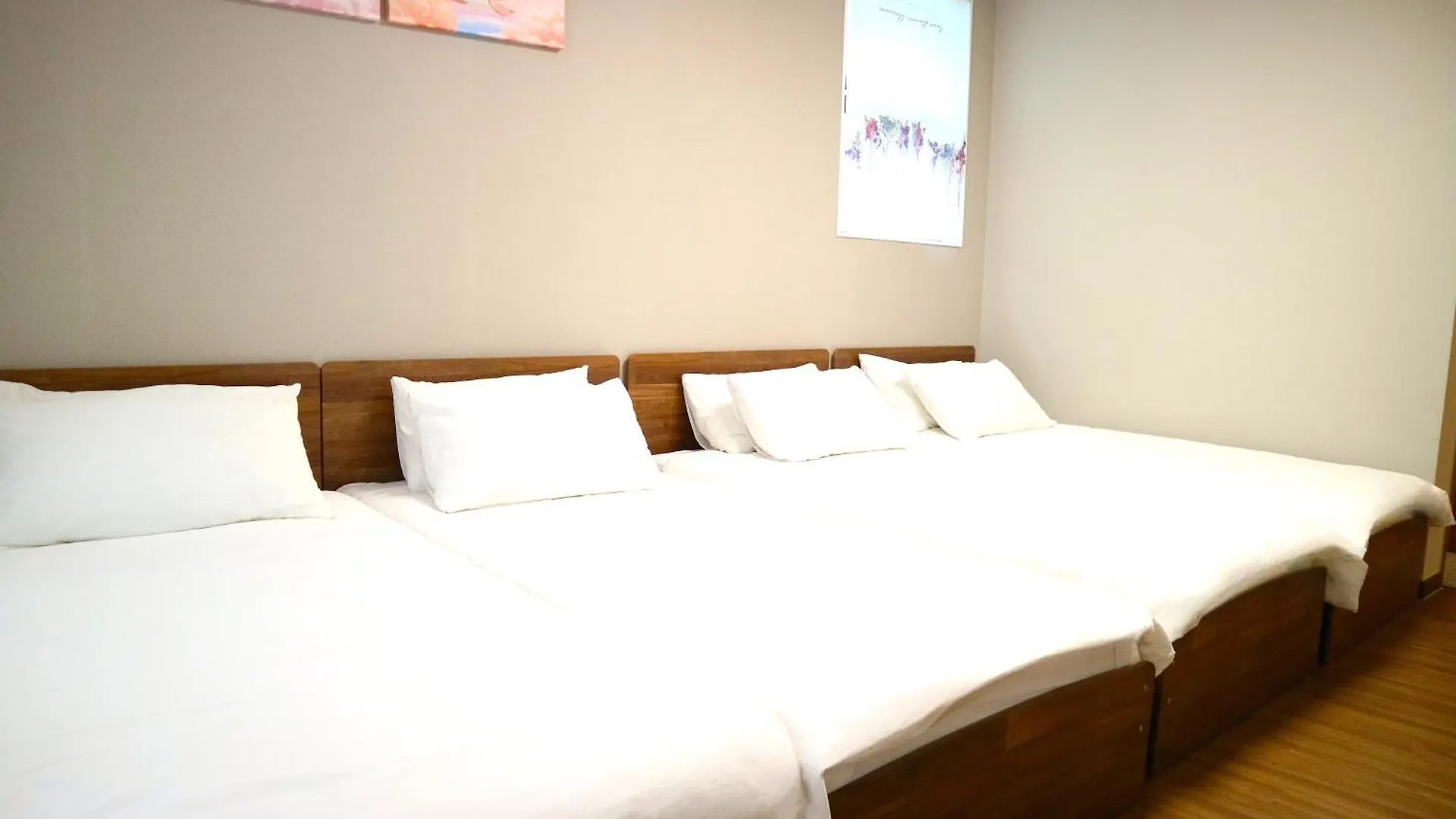 Incheon Airport Guest House King 4*,  韓国