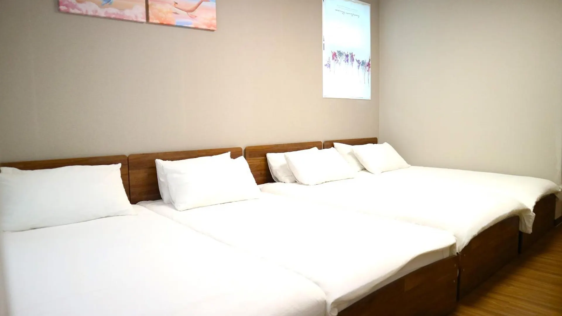Incheon Airport Guest House King 4*,  韓国