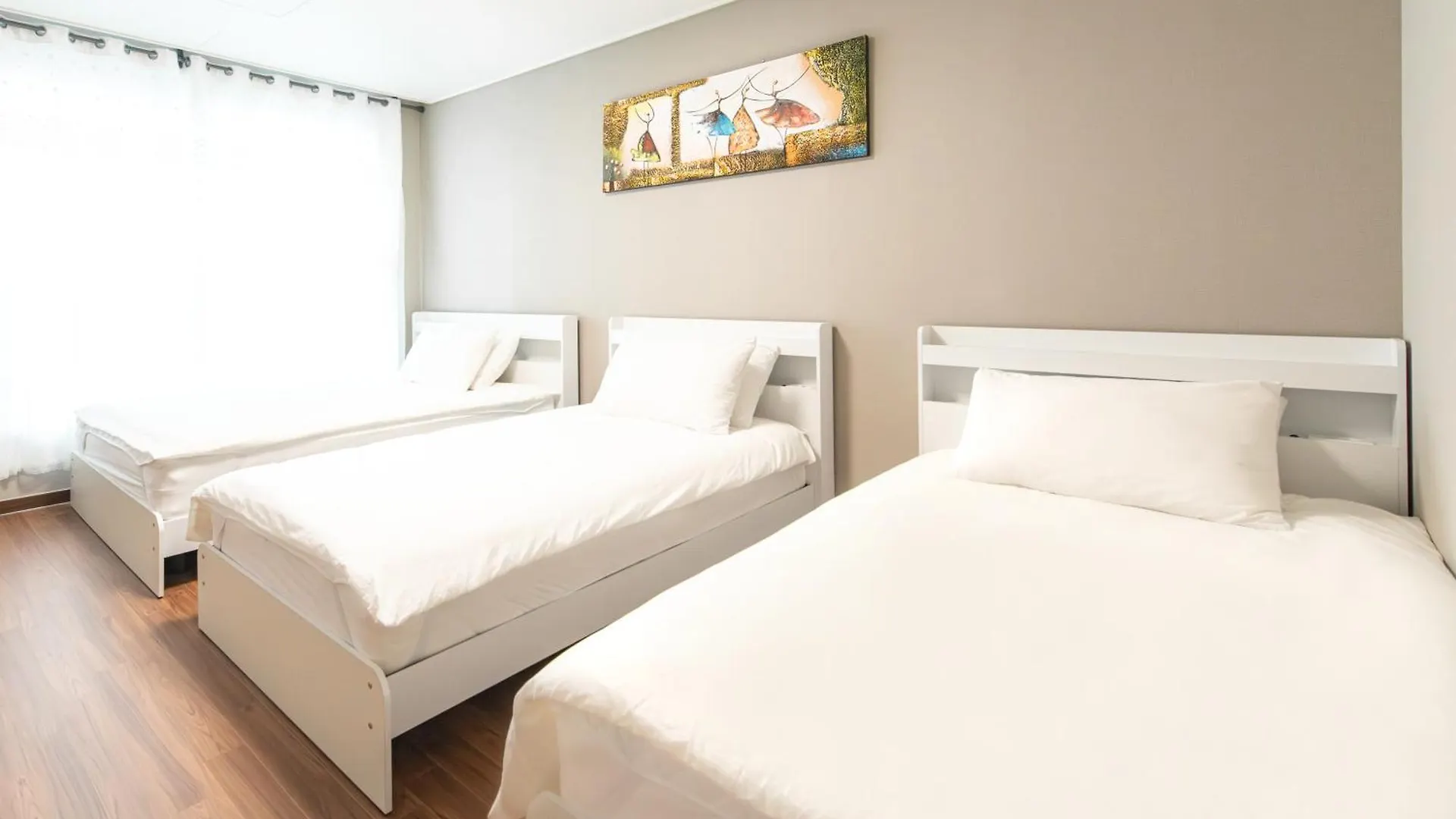 ***  Incheon Airport Guest House King Korsel